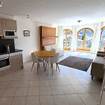 Chateau 15 Apartament
